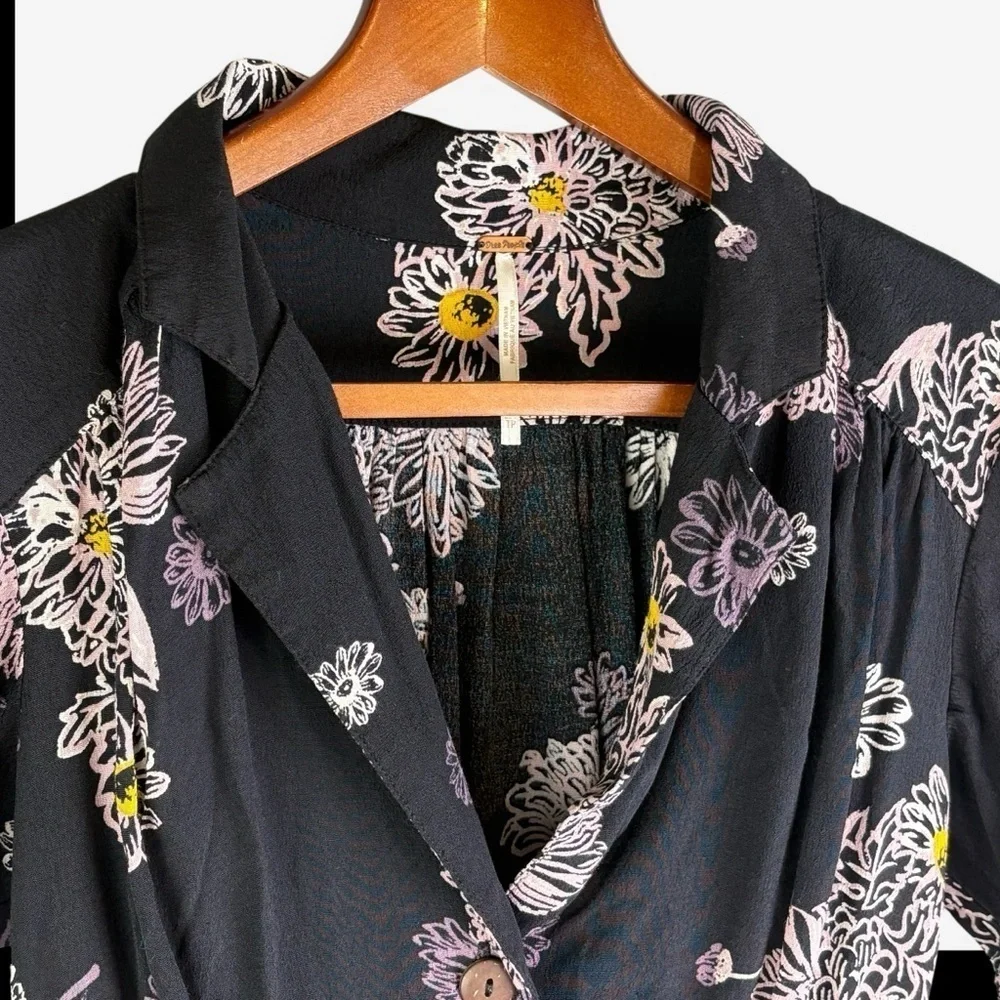 FREE PEOPLE Blue Hawaii Black Mini Dress Sz XS Floral 100% Viscose Boho